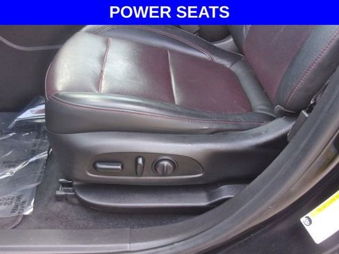 Used 2019 Chevrolet Blazer RS AWD/4WD image 8