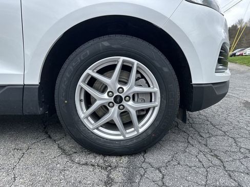 Used 2024 Ford Edge SEL AWD/4WD image 20