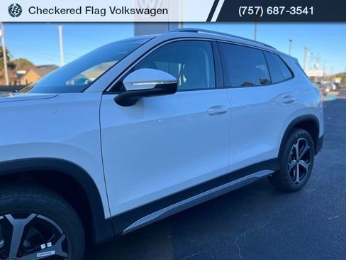 New 2026 Volkswagen Tiguan SE AWD/4WD image 4