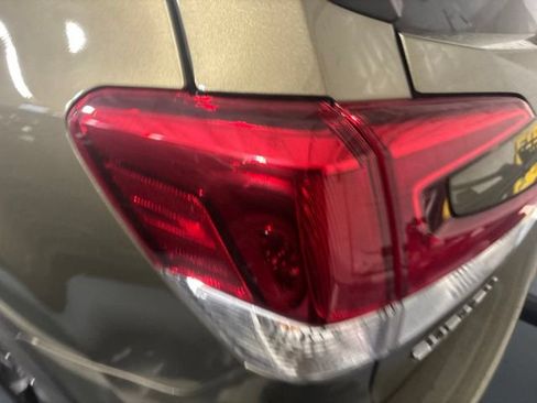 Used 2023 Subaru Forester Touring AWD/4WD image 6