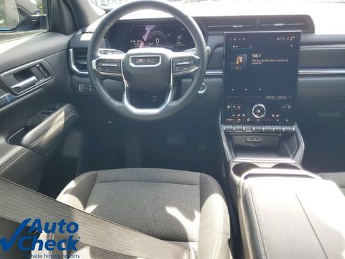 Certified 2025 GMC Terrain Elevation AWD/4WD image 16