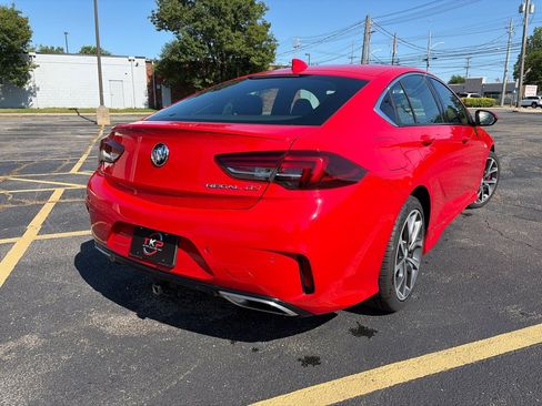 Used 2019 Buick Regal GS AWD/4WD image 9
