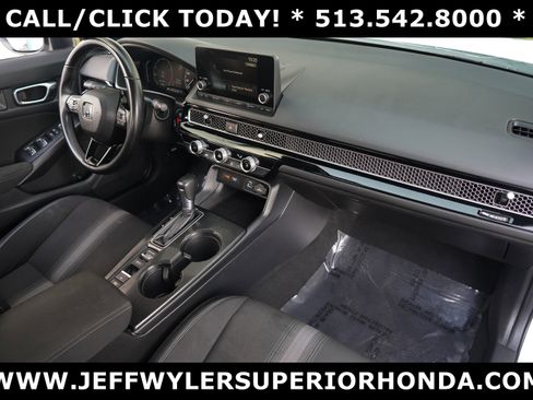 Used 2023 Honda Civic Sport image 32