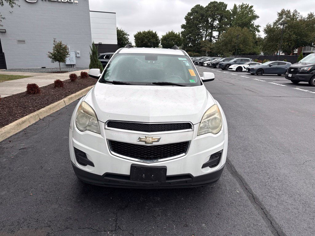 Used 2013 Chevrolet Equinox LT w/ Driver Convenience Package FWD image 2
