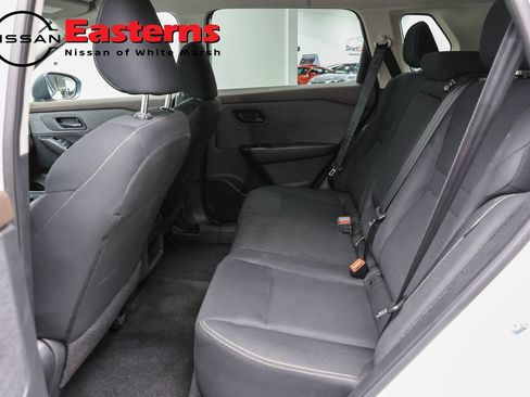 Used 2023 Nissan Rogue S AWD/4WD image 21