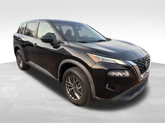 Used 2021 Nissan Rogue S video 2