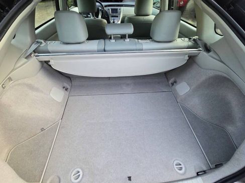 Used 2014 Toyota Prius Four FWD image 15
