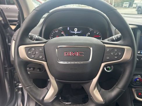 Used 2024 GMC Terrain Denali w/ Denali Premium Package AWD/4WD image 16