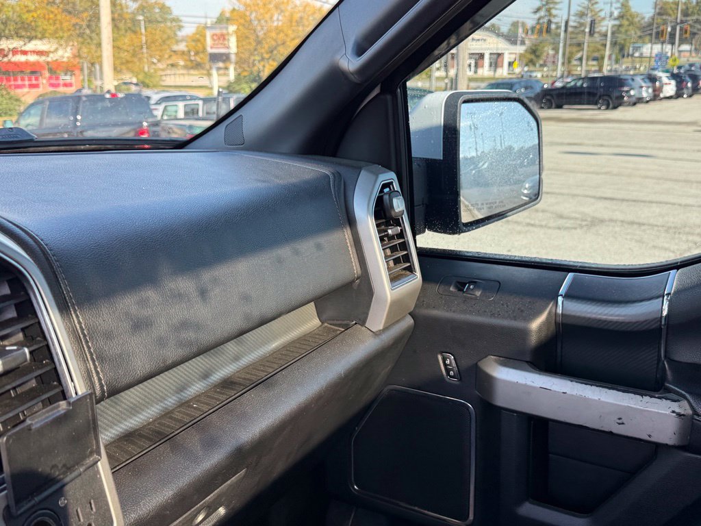 Used 2019 Ford F150 Lariat w/ Equipment Group 502A Luxury AWD/4WD image 24