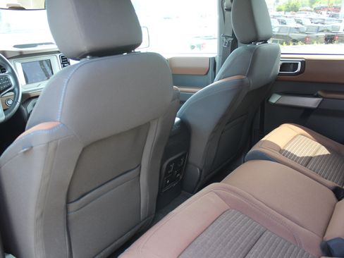 Used 2023 Ford Bronco Outer Banks AWD/4WD image 23