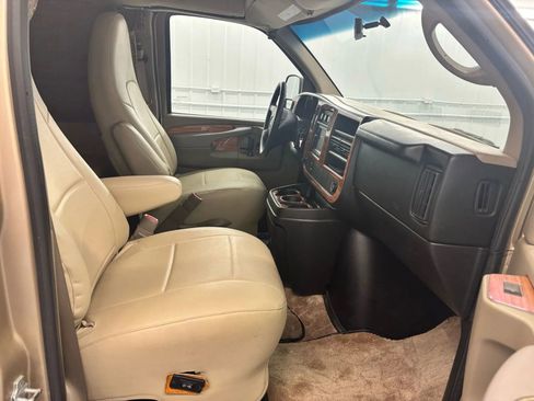 Used 2012 Chevrolet Express 2500 w/ Power Package image 24