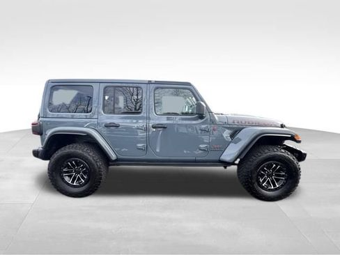 Used 2024 Jeep Wrangler Unlimited Rubicon image 10