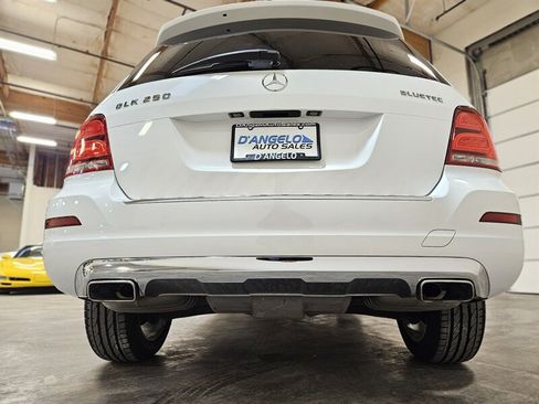 Used 2015 Mercedes-Benz GLK 250 BlueTEC 4MATIC image 16