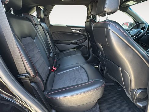 Used 2024 Ford Edge ST-Line AWD/4WD image 25
