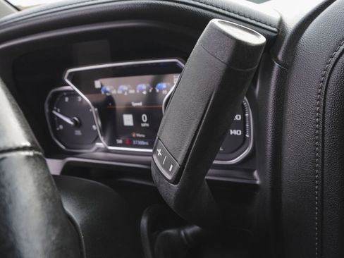 Used 2022 GMC Sierra 3500 Denali image 28