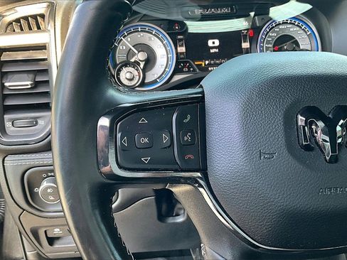 Used 2022 RAM 1500 Limited image 12
