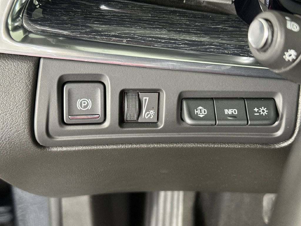 Used 2020 Cadillac XT5 Premium Luxury FWD image 21