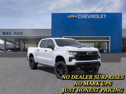New 2025 Chevrolet Silverado 1500 LT Trail Boss w/ Convenience Package II