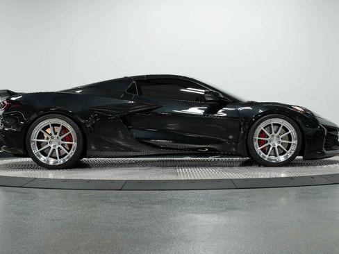 Used 2024 Chevrolet Corvette Z06 RWD image 71