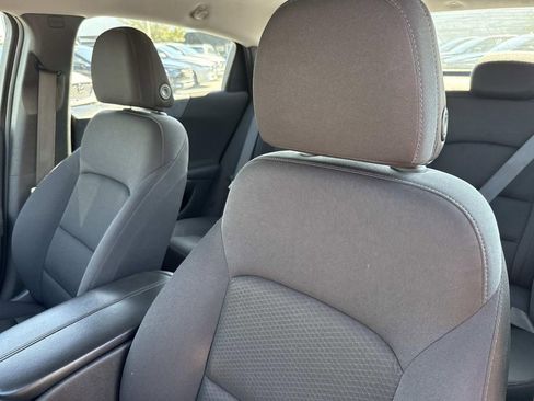 Used 2024 Chevrolet Malibu LT image 24