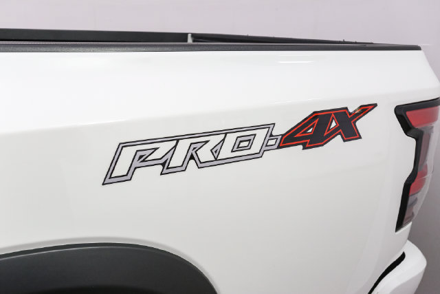 Used 2026 Nissan Frontier PRO-4X AWD/4WD image 7