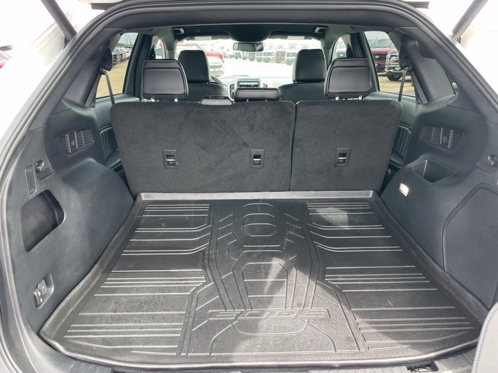 Used 2023 Ford Edge ST w/ Cargo Accessory Package AWD/4WD image 31