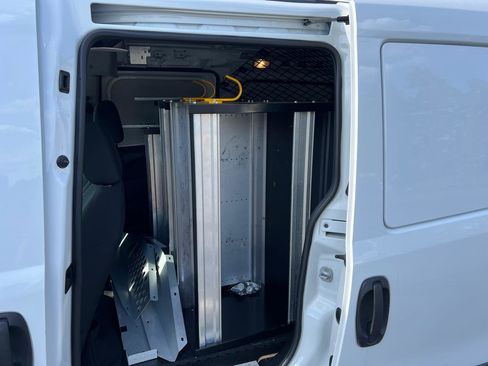 Used 2021 RAM ProMaster City Tradesman SLT FWD image 27