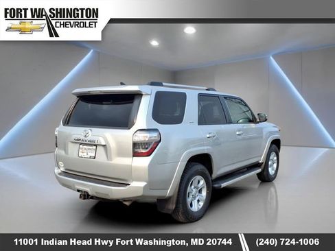 Used 2020 Toyota 4Runner SR5 Premium w/ Moonroof Package AWD/4WD image 2