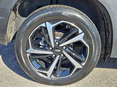 Used 2023 Chevrolet TrailBlazer RS image 31