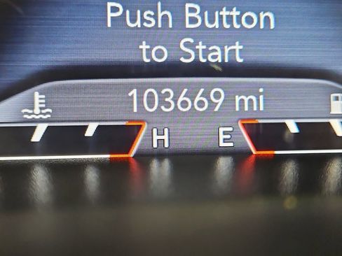 Used 2019 Jeep Cherokee Trailhawk image 17