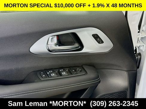 New 2026 Chrysler Pacifica Limited w/ S Appearance Package AWD/4WD image 18
