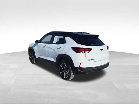 Used 2021 Chevrolet TrailBlazer RS w/ Convenience Package AWD/4WD image 9