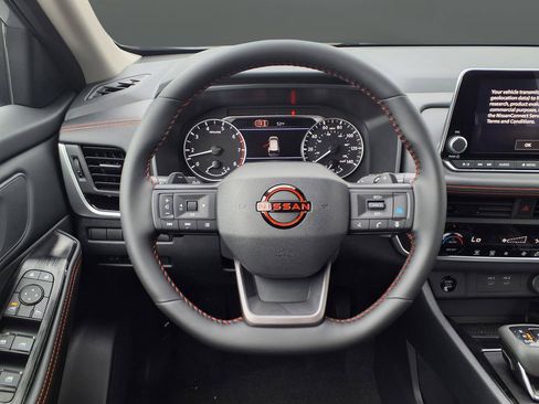 New 2026 Nissan Rogue SV AWD/4WD image 42