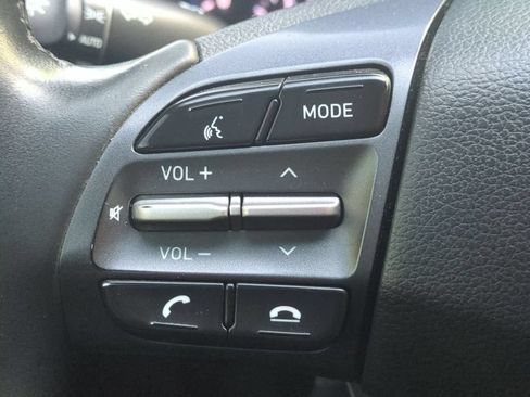 Used 2018 Hyundai Kona SEL AWD/4WD image 15