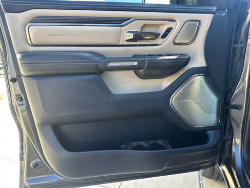 Used 2020 RAM 1500 Limited image 10