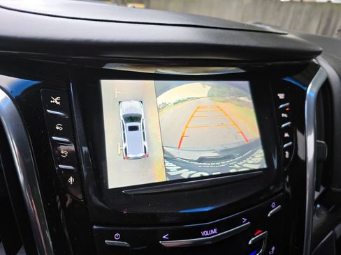 Used 2016 Cadillac Escalade ESV Platinum image 36