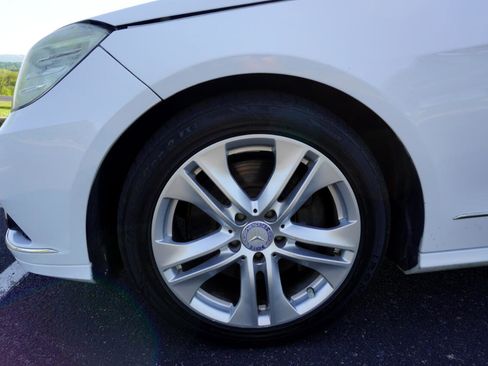 Used 2011 Mercedes-Benz E 350 E350 Sedan 4MATIC image 31