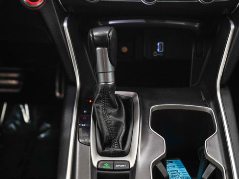 Used 2019 Honda Accord Sport image 17