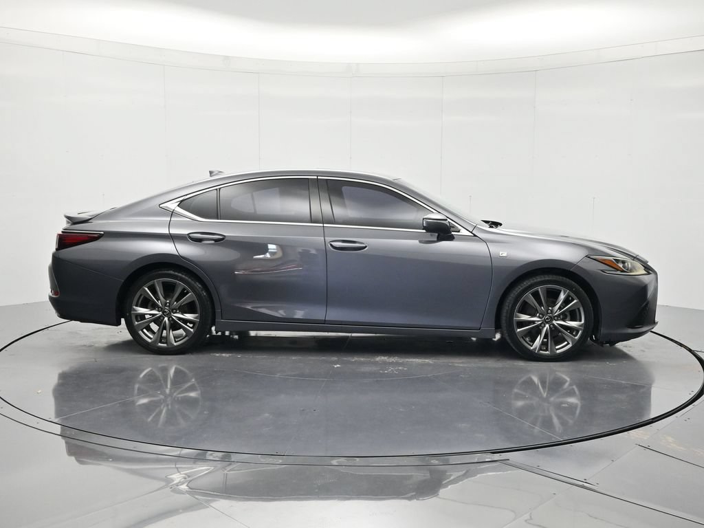 Used 2020 Lexus ES 350 F Sport w/ Accessory Package 2 FWD image 4