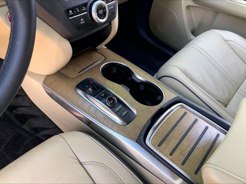 Used 2019 Acura MDX FWD w/ Advance Package image 17