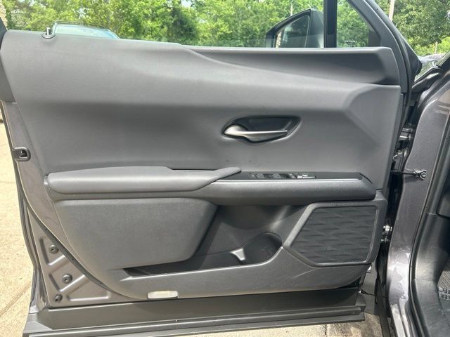 Certified 2025 Lexus UX 300h AWD w/ Cold Area Package image 27