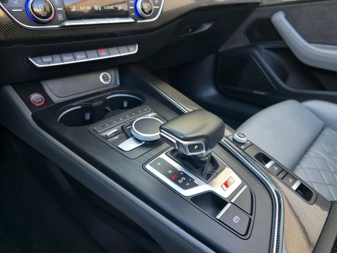 Used 2018 Audi S5 Premium Plus image 24