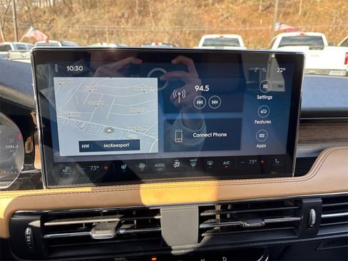 Used 2023 Lincoln Corsair Reserve w/ Equipment Group 201A image 13