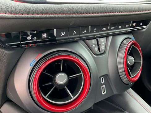 New 2025 Chevrolet Blazer RS image 18