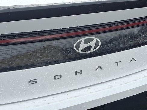 New 2026 Hyundai Sonata Limited image 12