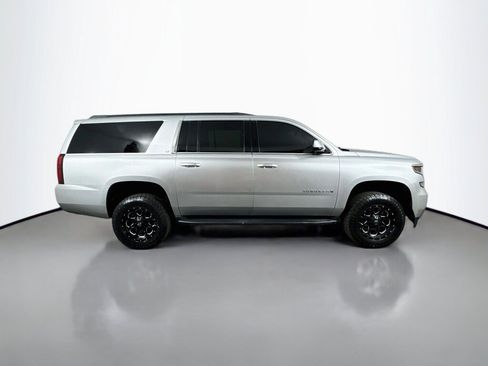 Used 2019 Chevrolet Suburban LT AWD/4WD image 6