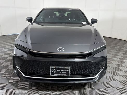 Used 2023 Toyota Crown AWD/4WD image 6