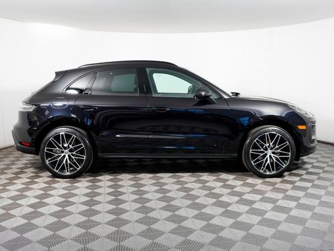 Certified 2026 Porsche Macan AWD/4WD image 8