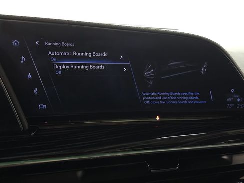 Used 2023 Cadillac Escalade ESV V AWD/4WD image 35
