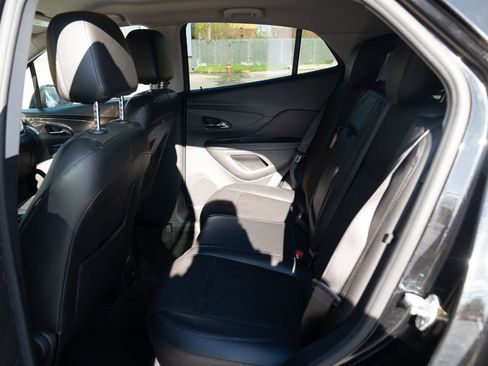 Used 2020 Buick Encore Preferred w/ Safety Package FWD image 24